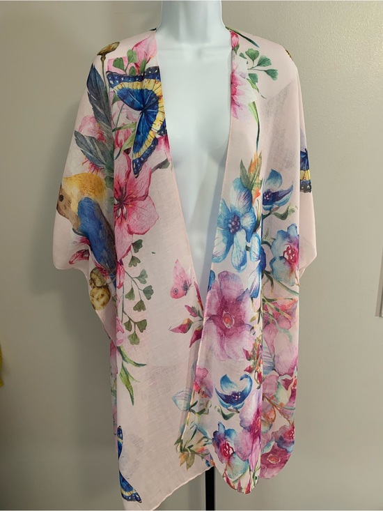 Aratta Silent Journey Tops - NWOT Aratta Silent Journey Floral and Butterfly Kimono